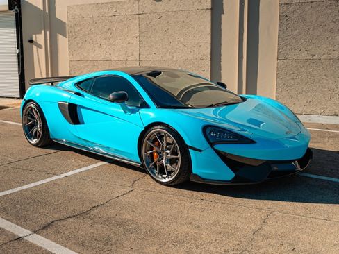 Used 2017 McLaren 570S image 2