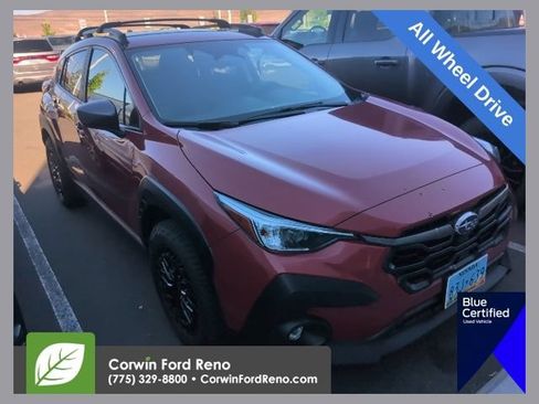Used 2025 Subaru Crosstrek 2.5i Premium AWD/4WD image 1