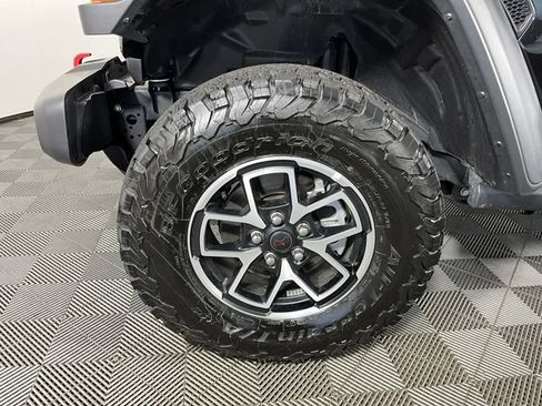 Used 2026 Jeep Wrangler Unlimited Rubicon AWD/4WD image 10