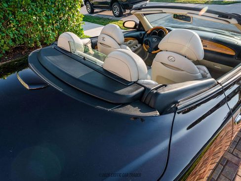 Used 2003 Lexus SC 430 Convertible image 88