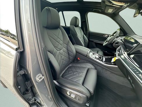 New 2026 BMW X5 xDrive50e w/ Executive Package AWD/4WD image 27