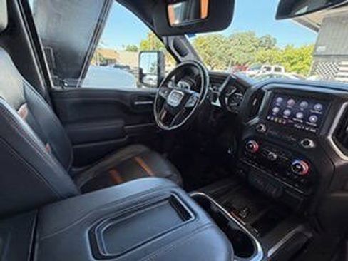 Used 2022 GMC Sierra 3500 AT4 w/ AT4 Preferred Package AWD/4WD image 54