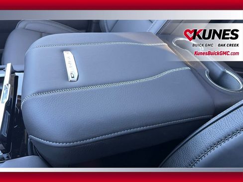 New 2026 GMC Yukon XL Denali w/ Sun & Power Step Package image 30