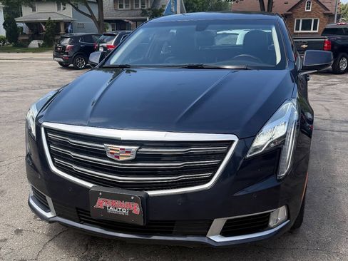 Used 2018 Cadillac XTS Luxury AWD/4WD image 5