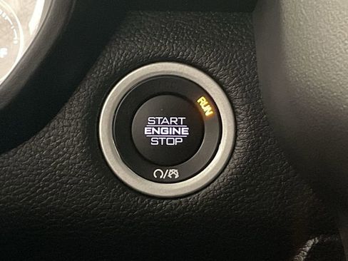 Used 2019 RAM 1500 Big Horn AWD/4WD image 11