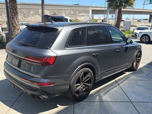 Used 2023 Audi SQ7 Prestige AWD/4WD image 5