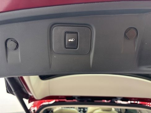 Used 2024 Nissan Murano Platinum w/ Cargo Package image 35