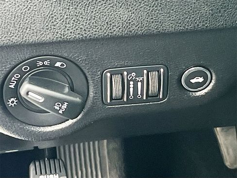 Used 2023 Dodge Charger Scat Pack w/ Navigation & Travel Group image 10