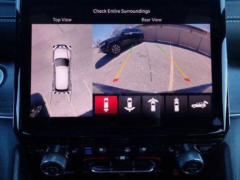 Used 2023 Jeep Grand Cherokee Overland w/ Adv Protech Group III image 19