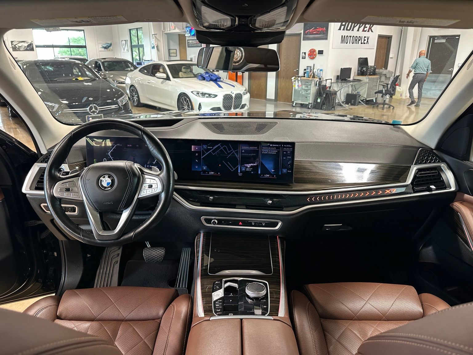 Used 2023 BMW X7 xDrive40i AWD/4WD image 17