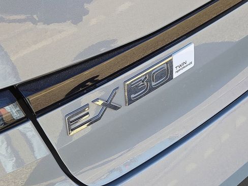 New 2026 Volvo EX30 Plus image 11