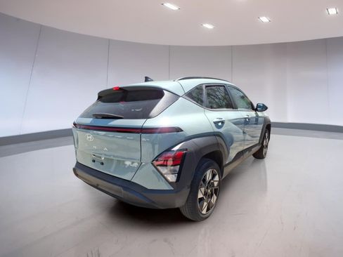 Used 2024 Hyundai Kona SEL AWD/4WD image 4