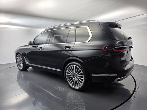 Certified 2024 BMW X7 xDrive40i AWD/4WD image 4