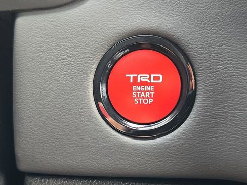 New 2026 Toyota Tundra Platinum AWD/4WD image 25