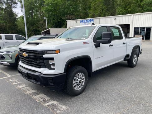 New 2026 Chevrolet Silverado 2500 W/T w/ Z71 Off-Road Package AWD/4WD image 2