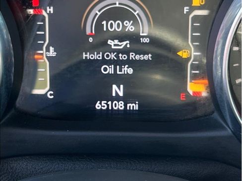 Used 2019 Jeep Wrangler Rubicon AWD/4WD image 14