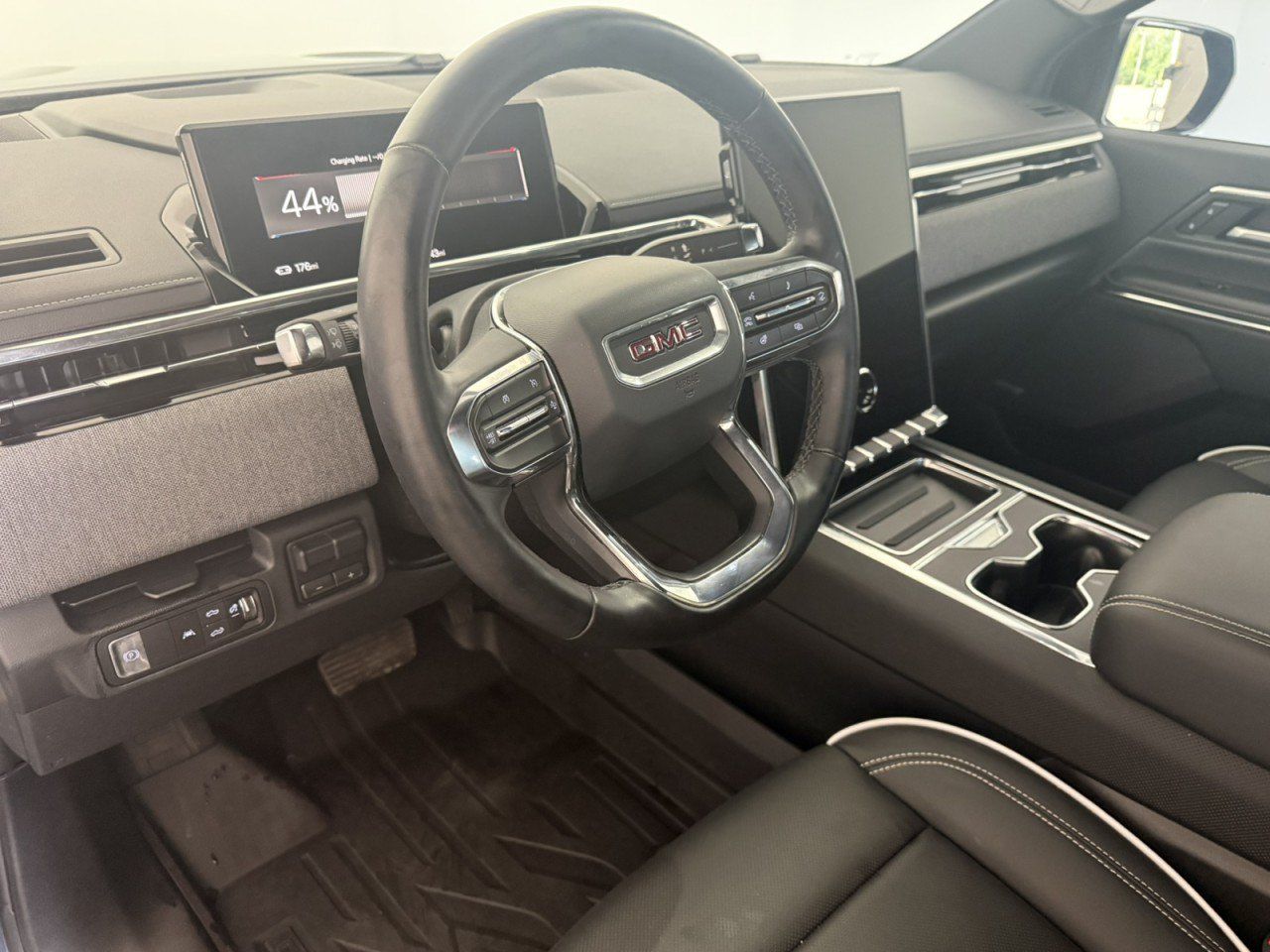 Used 2026 GMC Sierra EV Elevation w/ Premium Package AWD/4WD image 17