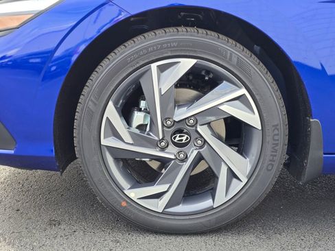 New 2025 Hyundai Elantra Sport image 11