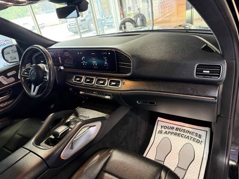 Used 2020 Mercedes-Benz GLE 350 4MATIC w/ Premium Package image 52