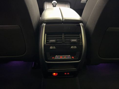 Used 2020 BMW X7 xDrive40i w/ Premium Package AWD/4WD image 77