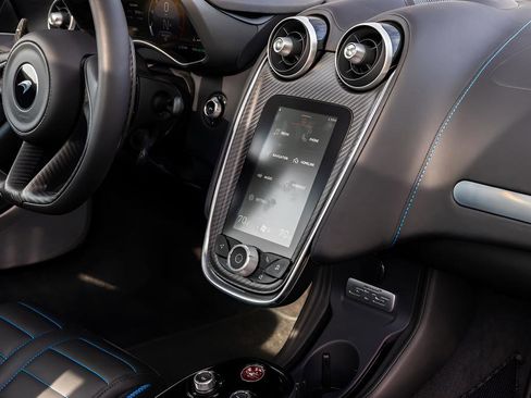 New 2025 McLaren GTS image 51