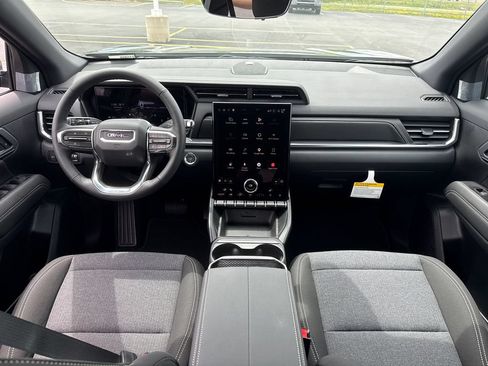 New 2027 GMC Terrain Elevation w/ Black Edition AWD/4WD image 28