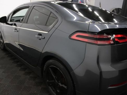 Used 2013 Chevrolet Volt w/ Comfort Package image 8