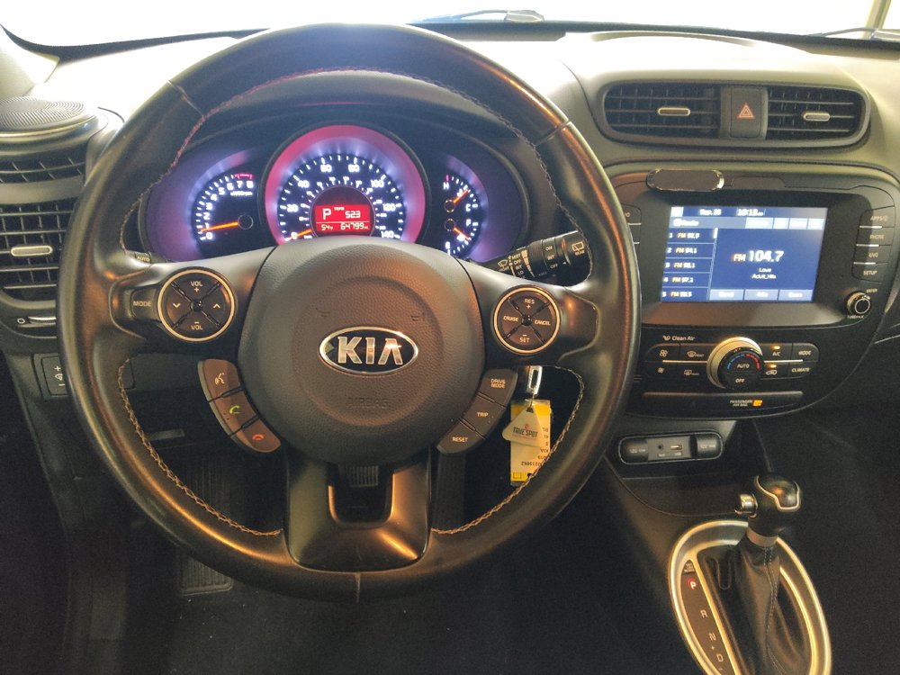 Used 2019 Kia Soul + FWD image 22