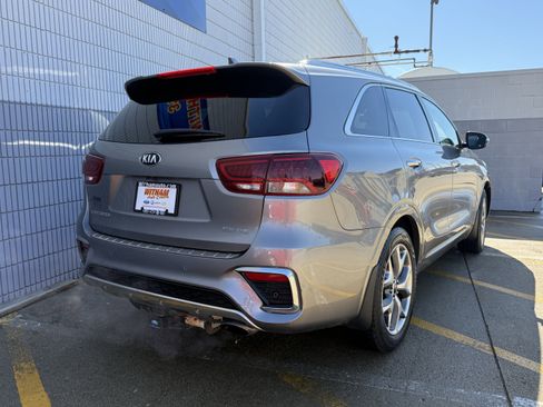 Used 2019 Kia Sorento SX image 4