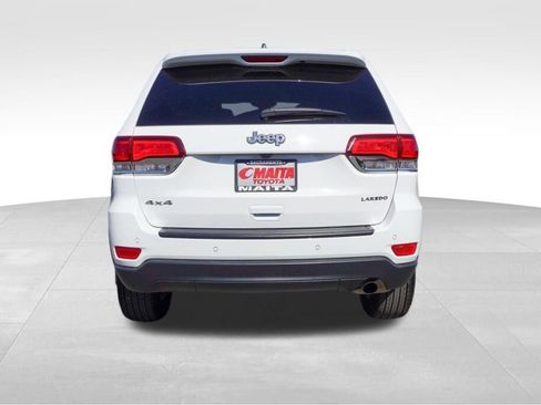 Used 2022 Jeep Grand Cherokee Laredo X image 4