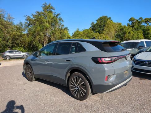 Certified 2023 Volkswagen ID.4 Pro S Plus AWD/4WD image 3