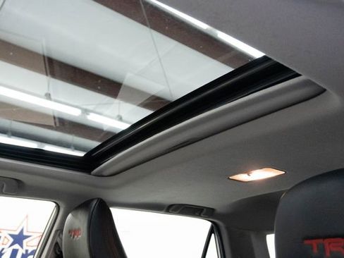 Used 2019 Toyota 4Runner TRD Pro image 4