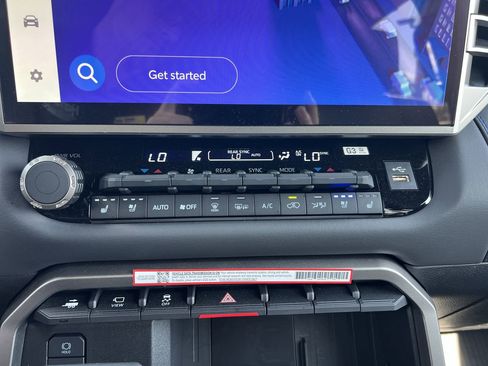 Used 2026 Toyota Sequoia Platinum image 29