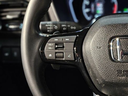 Used 2024 Honda Pilot Touring image 28