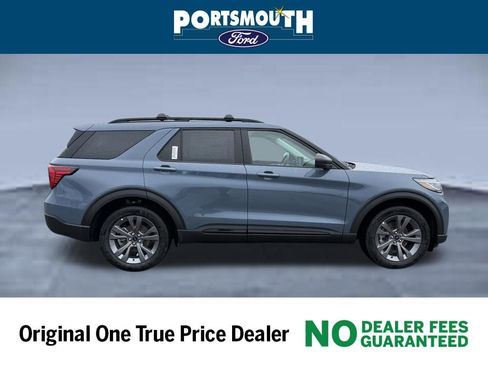 New 2026 Ford Explorer Active w/ Active Comfort Package image 6