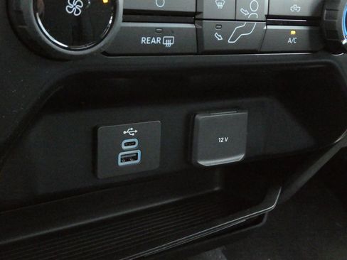 New 2025 Ford F350 XLT image 15