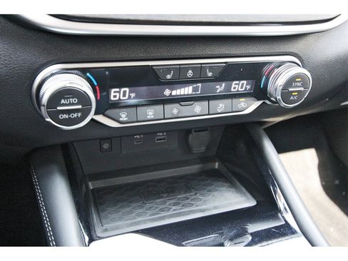 New 2025 Nissan Altima 2.5 SL image 22