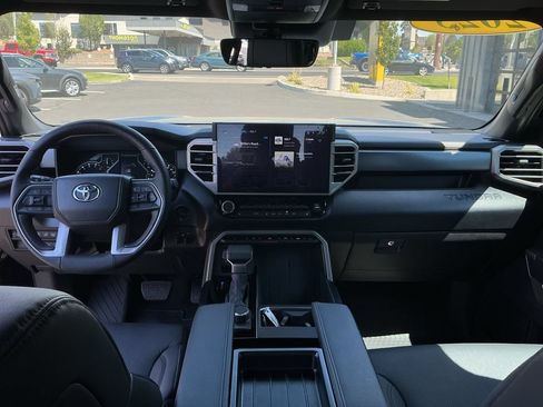 Used 2025 Toyota Tundra SR5 w/ SR5 Premium Package AWD/4WD image 18