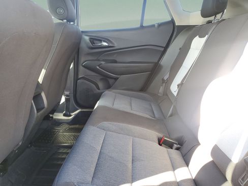 Used 2024 Chevrolet Trax LS FWD image 8