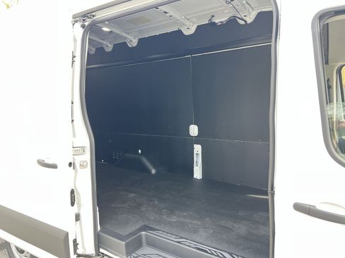 New 2026 Ford Transit 350 148 High Roof Extended image 22
