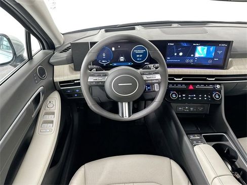 Used 2024 Hyundai Sonata Limited image 11