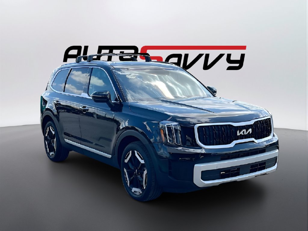 Used 2025 Kia Telluride S AWD/4WD image 1