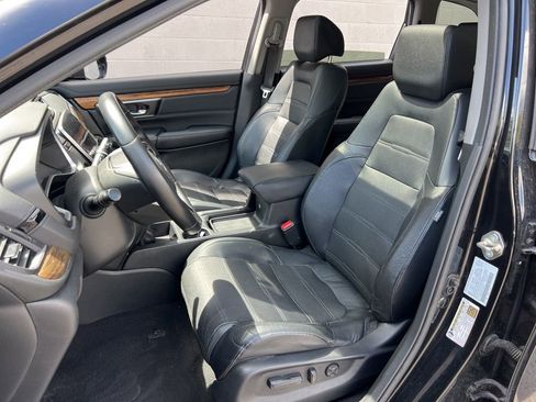 Used 2017 Honda CR-V Touring image 21