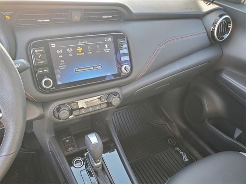 Certified 2024 Nissan Kicks SR w/ SR Premium Package image 21
