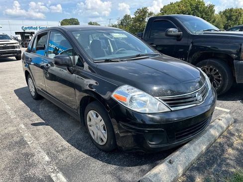 Used 2011 Nissan Versa 1.8 S w/ PWR Plus Pkg FWD image 2