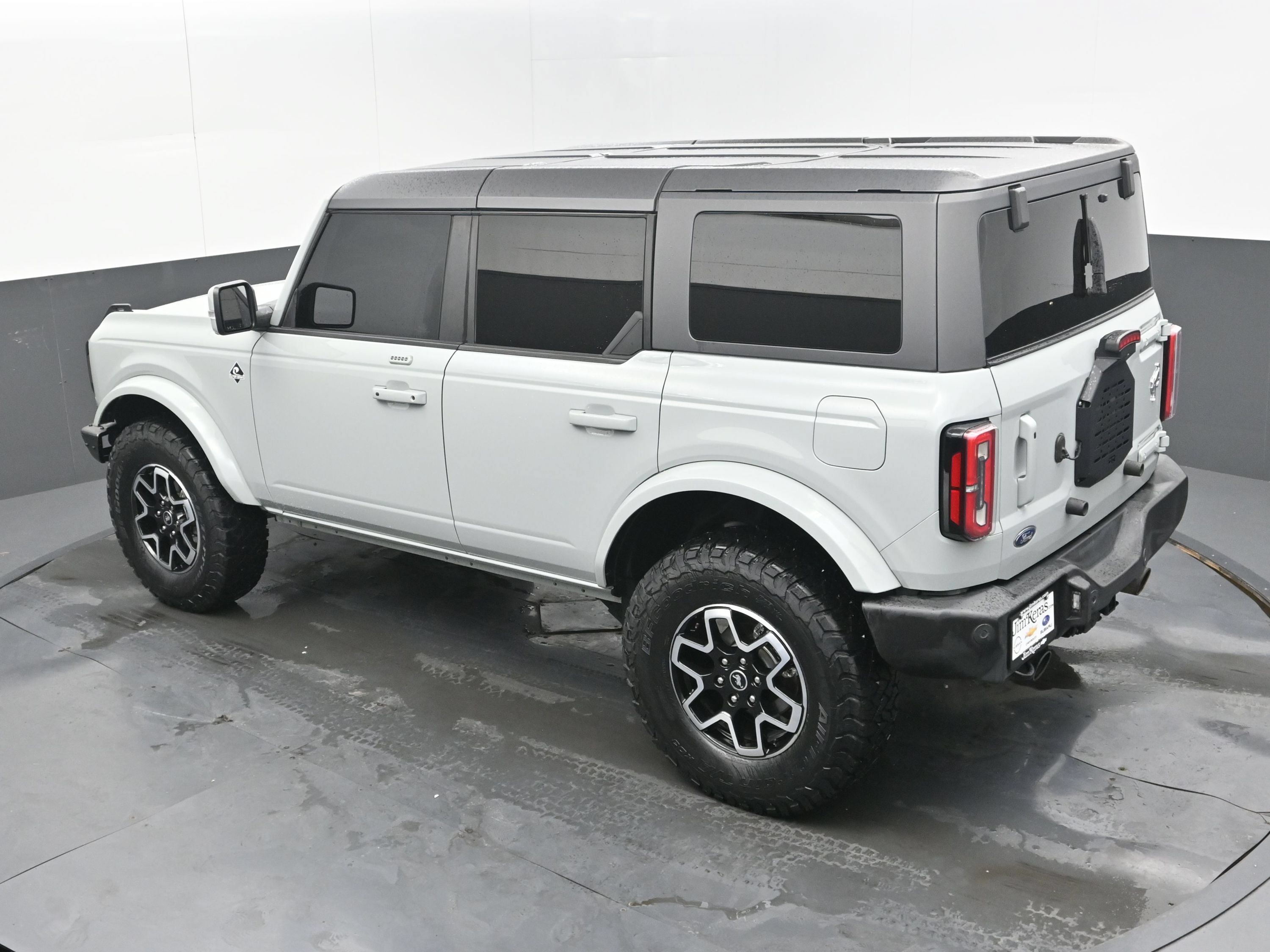 Used 2023 Ford Bronco Outer Banks AWD/4WD image 33