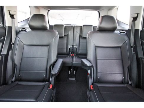 Used 2023 Volkswagen Atlas SEL R-Line AWD/4WD image 15