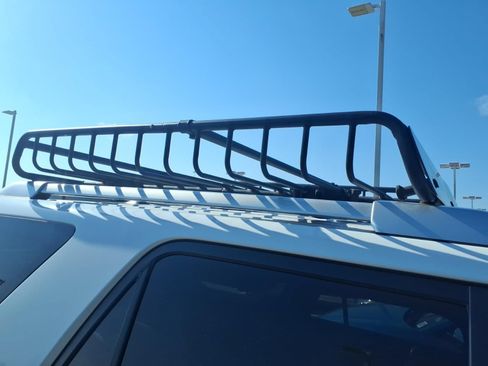 Used 2016 Toyota 4Runner SR5 RWD image 9