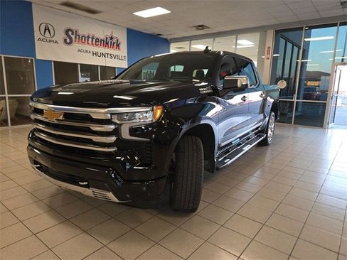 Used 2025 Chevrolet Silverado 1500 High Country w/ High Country Premium Package image 1