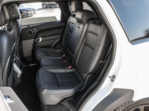 Used 2021 Land Rover Range Rover Sport HSE Dynamic image 35